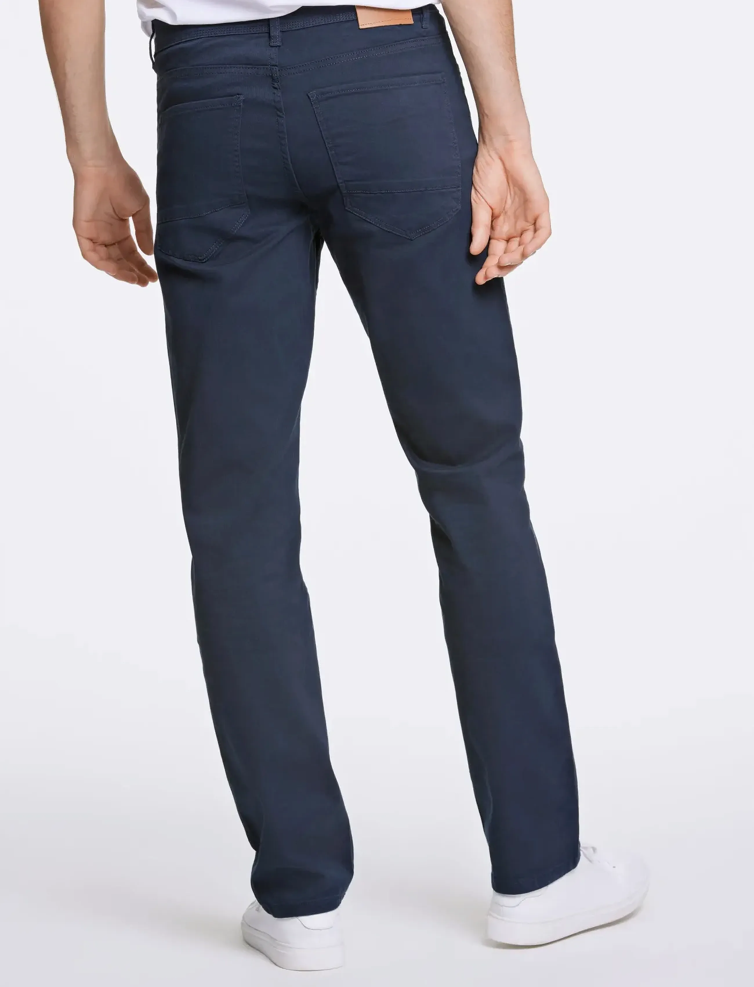 Lindbergh - Twill Superflex 5 pocket pants - mehed - dk navy - 3