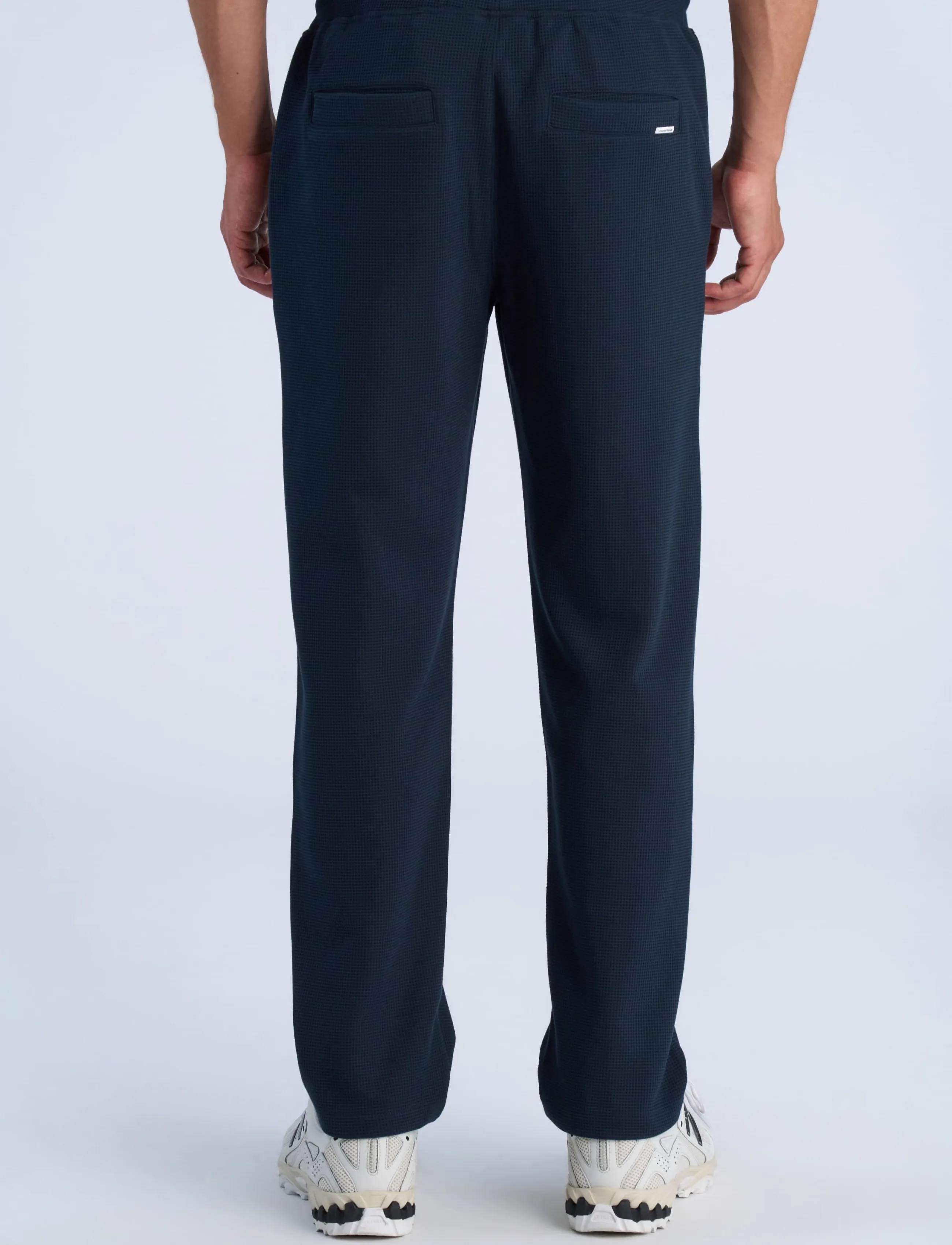 Lindbergh - Waffle sweat pants - dressipüksid - navy - 4