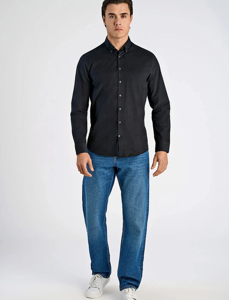 Lindbergh - Fine corduroy shirt L/S - manchesterskjortor - black - 0