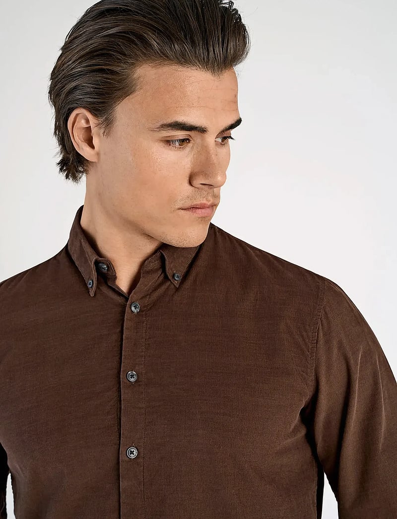 Lindbergh - Fine corduroy shirt L/S - manchesterskjortor - dk brown - 3