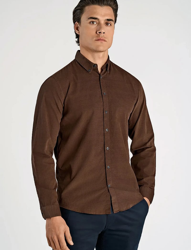 Lindbergh - Fine corduroy shirt L/S - manchesterskjortor - dk brown - 5