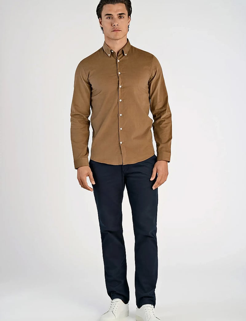 Lindbergh - Fine corduroy shirt L/S - manchesterskjortor - dusty brown - 0