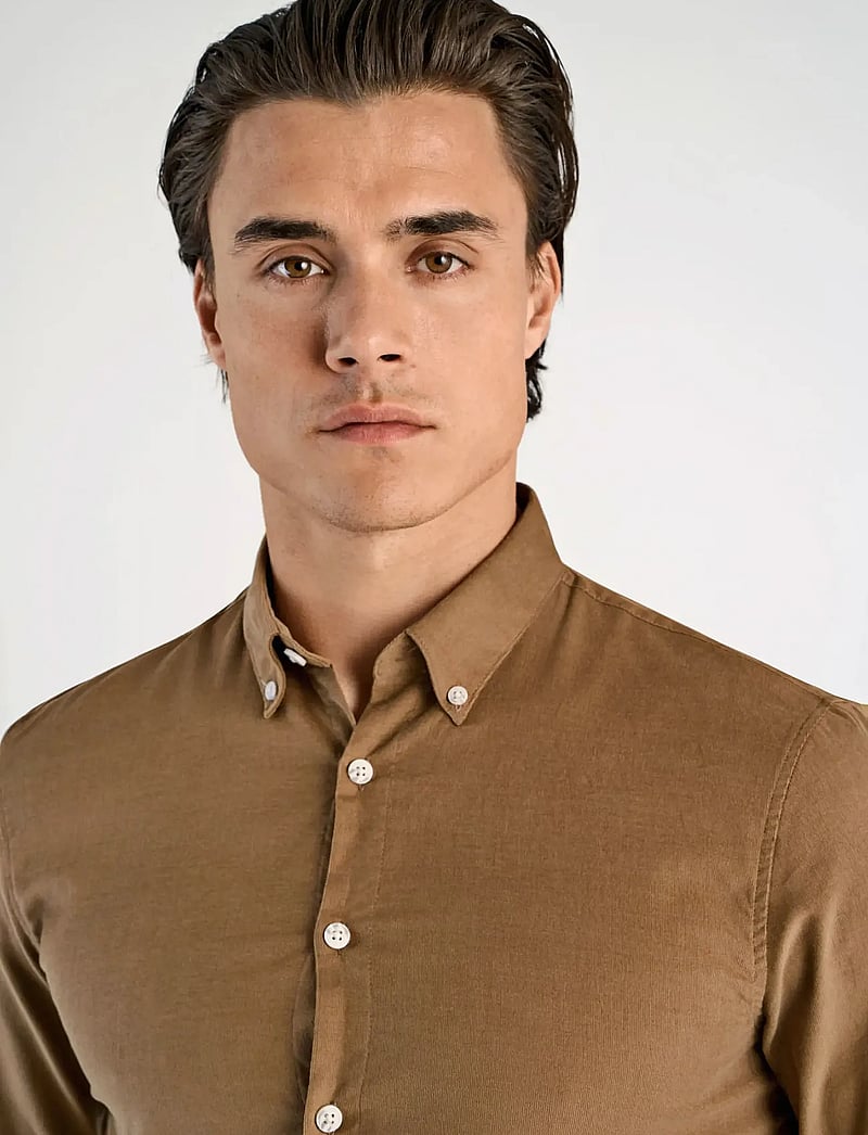 Lindbergh - Fine corduroy shirt L/S - manchesterskjortor - dusty brown - 3