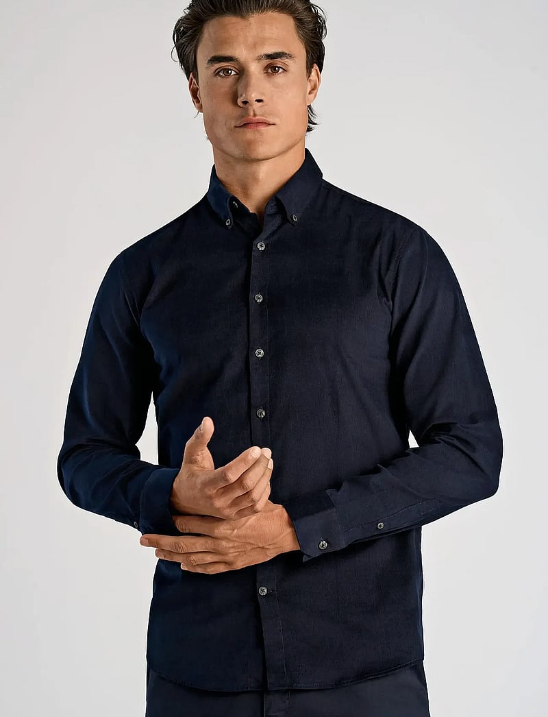 Lindbergh - Fine corduroy shirt L/S - manchesterskjortor - navy - 5
