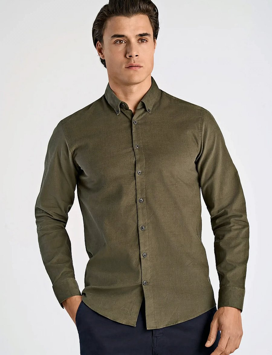 Lindbergh - Fine corduroy shirt L/S - cordhemden - army - 5