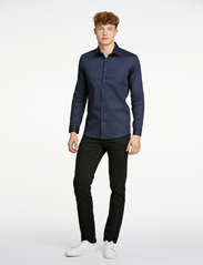 Lindbergh - Organic dress shirt L/S - laisvalaikio marškiniai - navy - 4