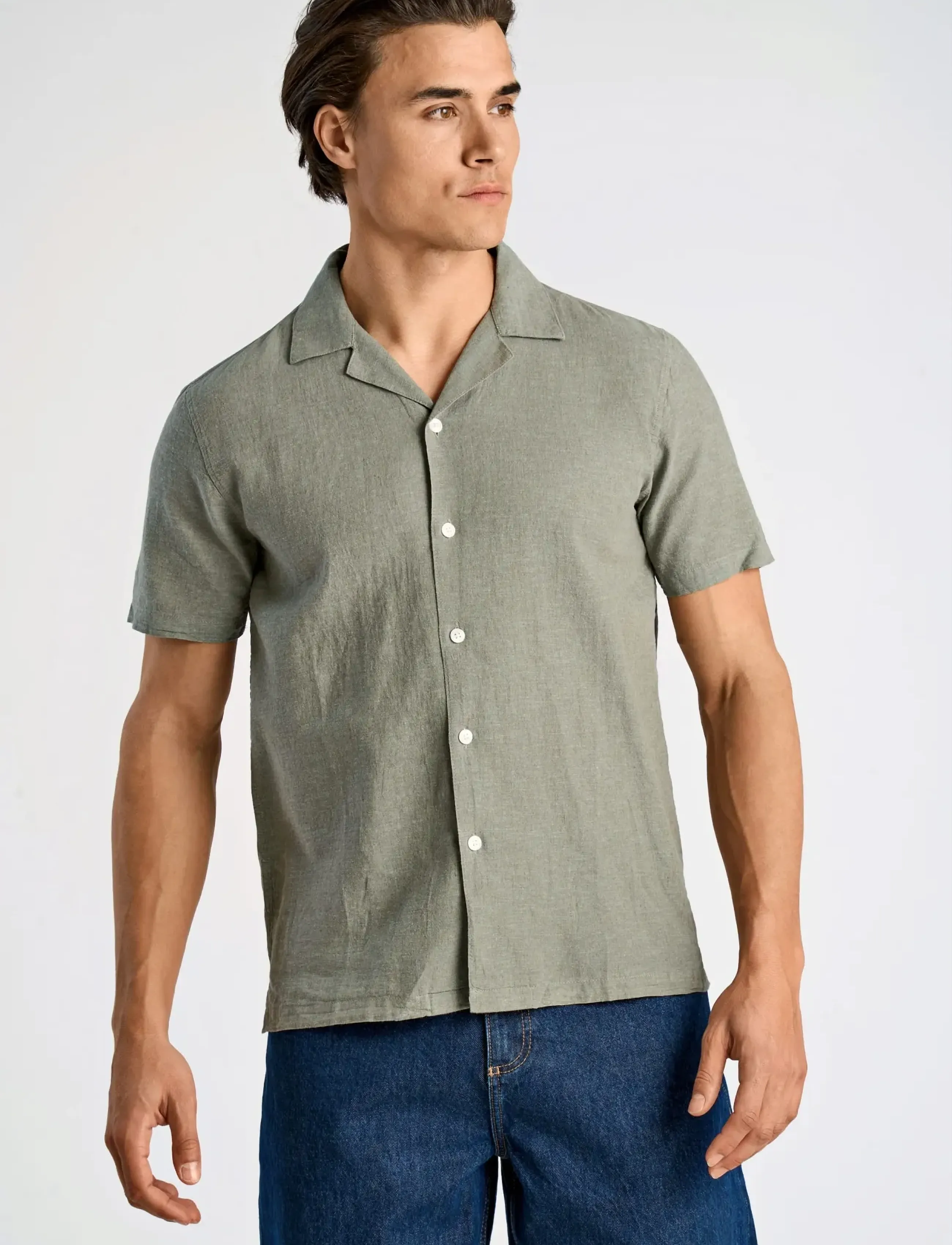 Lindbergh - Casual linen blend resort S/S - lühikeste varrukatega särgid - faded green - 3