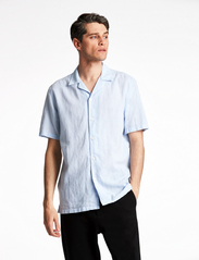 Lindbergh - Casual linen blend resort S/S - linen shirts - light blue - 2