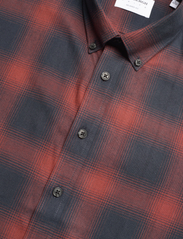 Lindbergh - Checked flannel shirt L/S - rutiga skjortor - dk red - 5