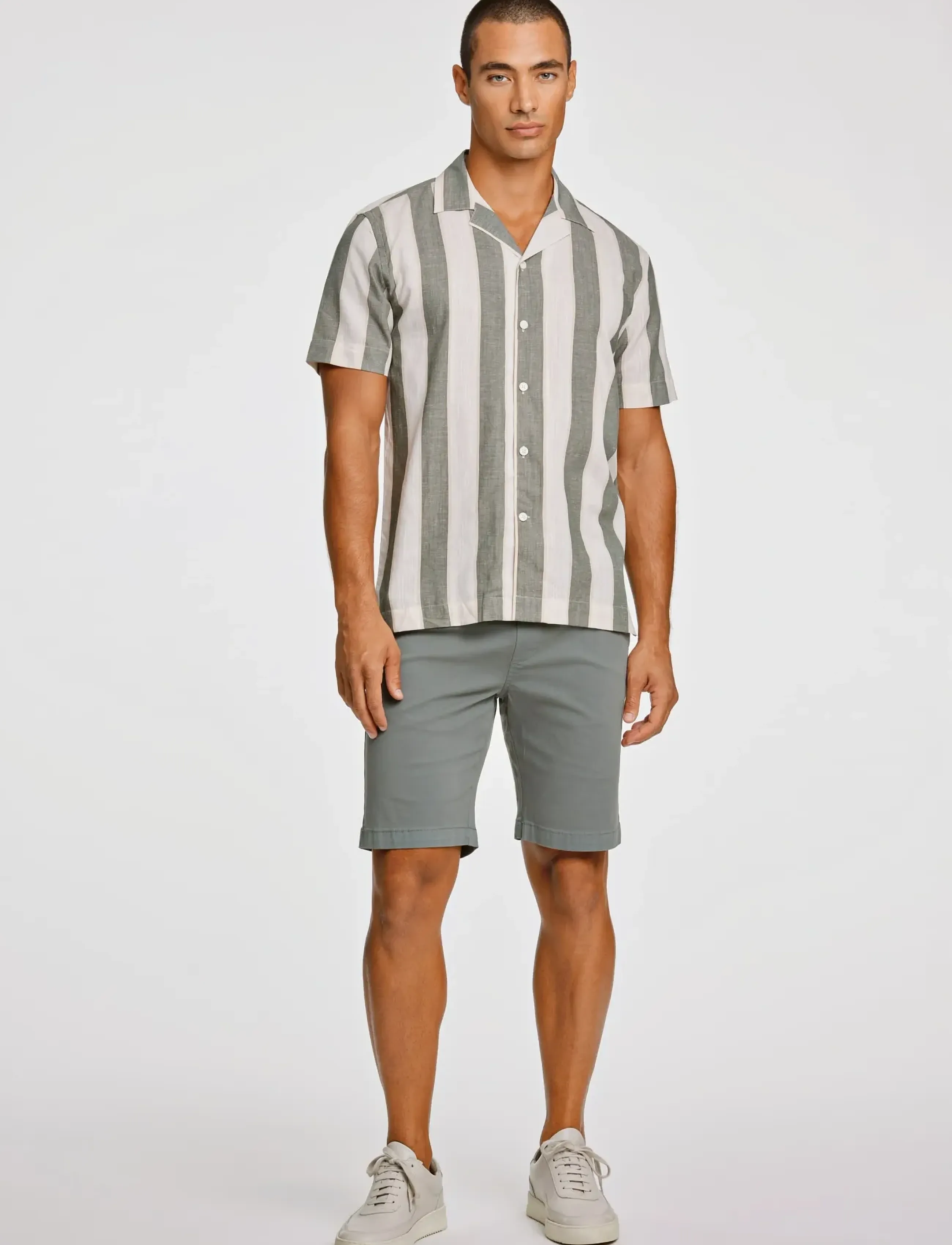 Lindbergh Striped linen/cotton shirt S/S - Short-sleeved shirts - ARMY / multi