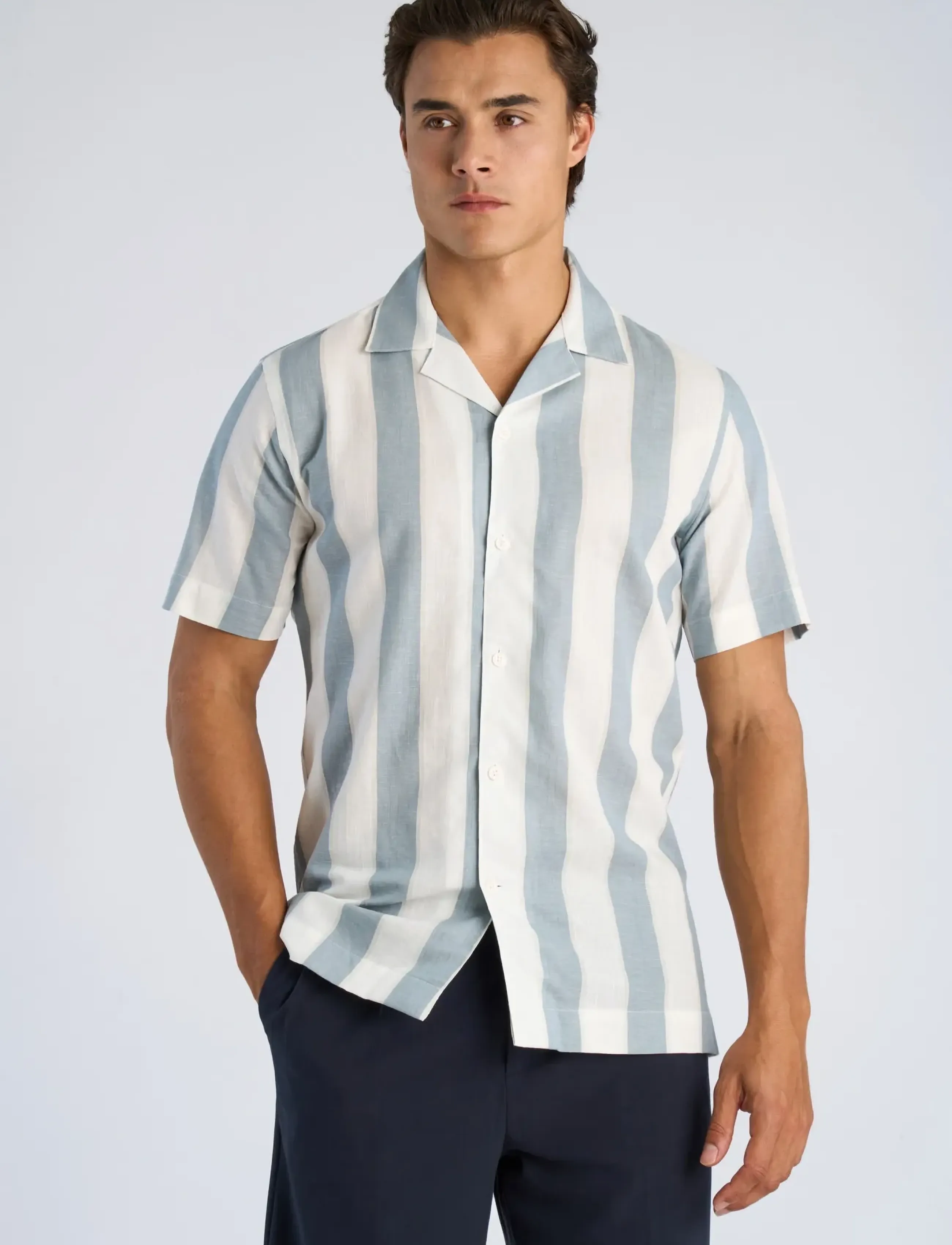 Lindbergh - Striped linen/cotton shirt S/SStriped linen/cotton shirt S/S - hørskjorter - dk aqua - 3