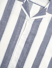 Lindbergh - Striped linen/cotton shirt S/S - kortermede skjorter - dk blue - 4