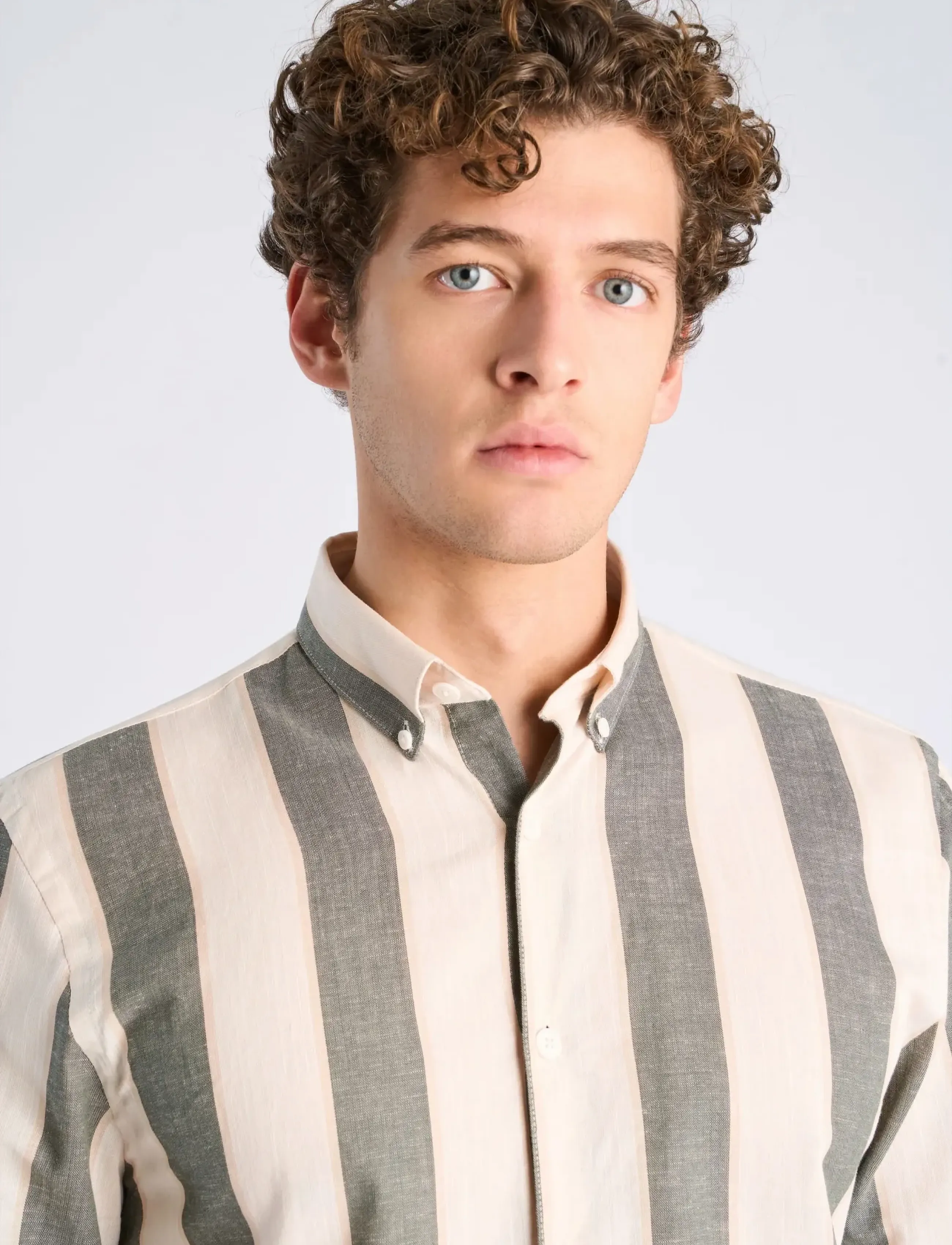 Lindbergh - Striped linen/cotton shirt S/S - kurzarmhemden - army - 5