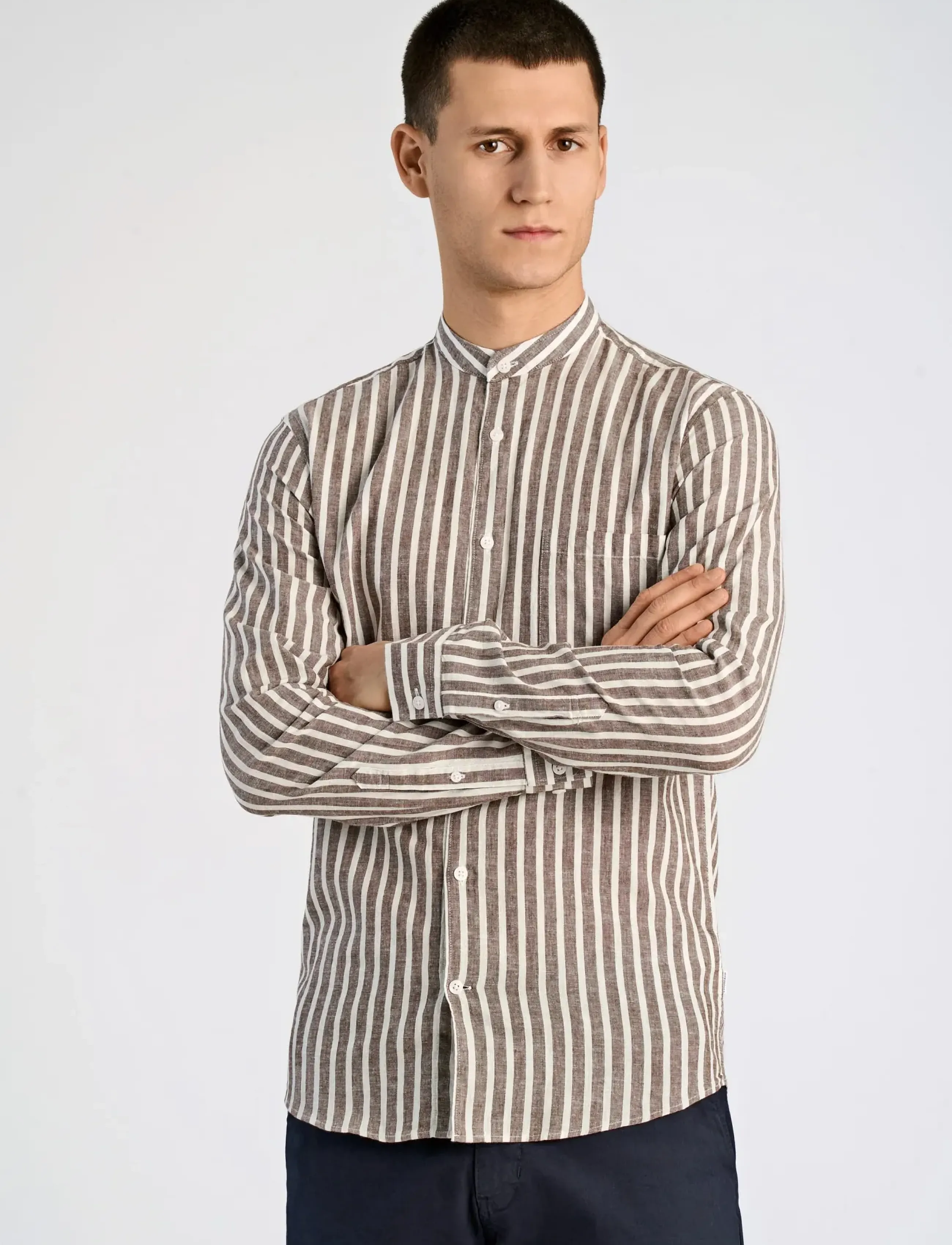 Lindbergh - Wide striped cotton/linen shirt L/S - stribede skjorter - brown - 3