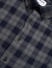 Lindbergh - Ultra soft checked shirt L/S - checkered shirts - dk grey - 6
