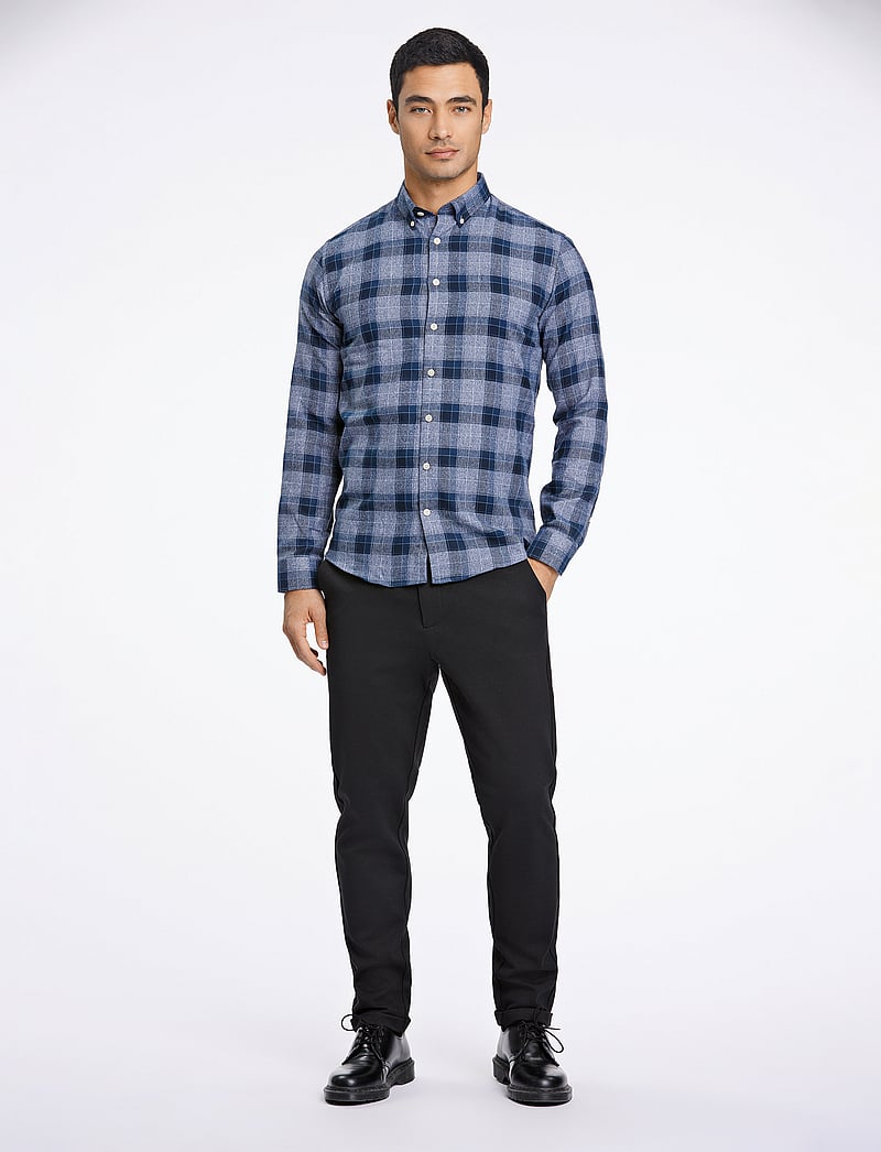Lindbergh - Twisted yarn checked shirt L/S - ruudulised särgid - dk blue - 0