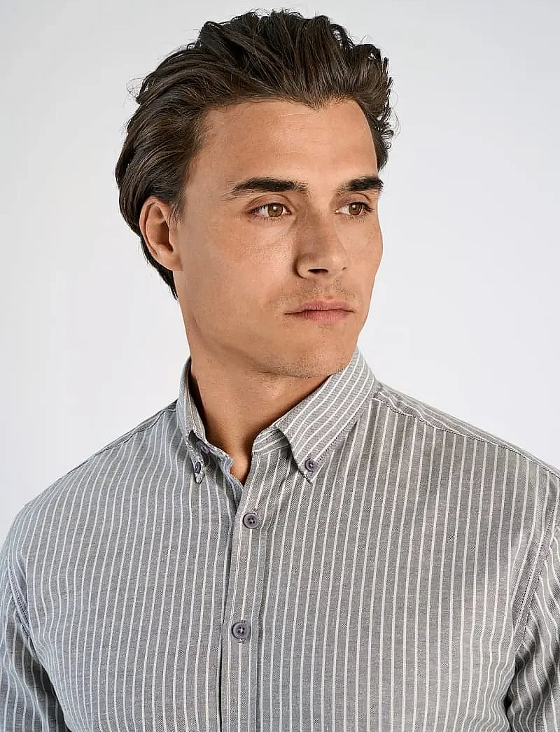 Lindbergh - Striped superflex oxford L/S - randiga skjortor - dusty grey - 3