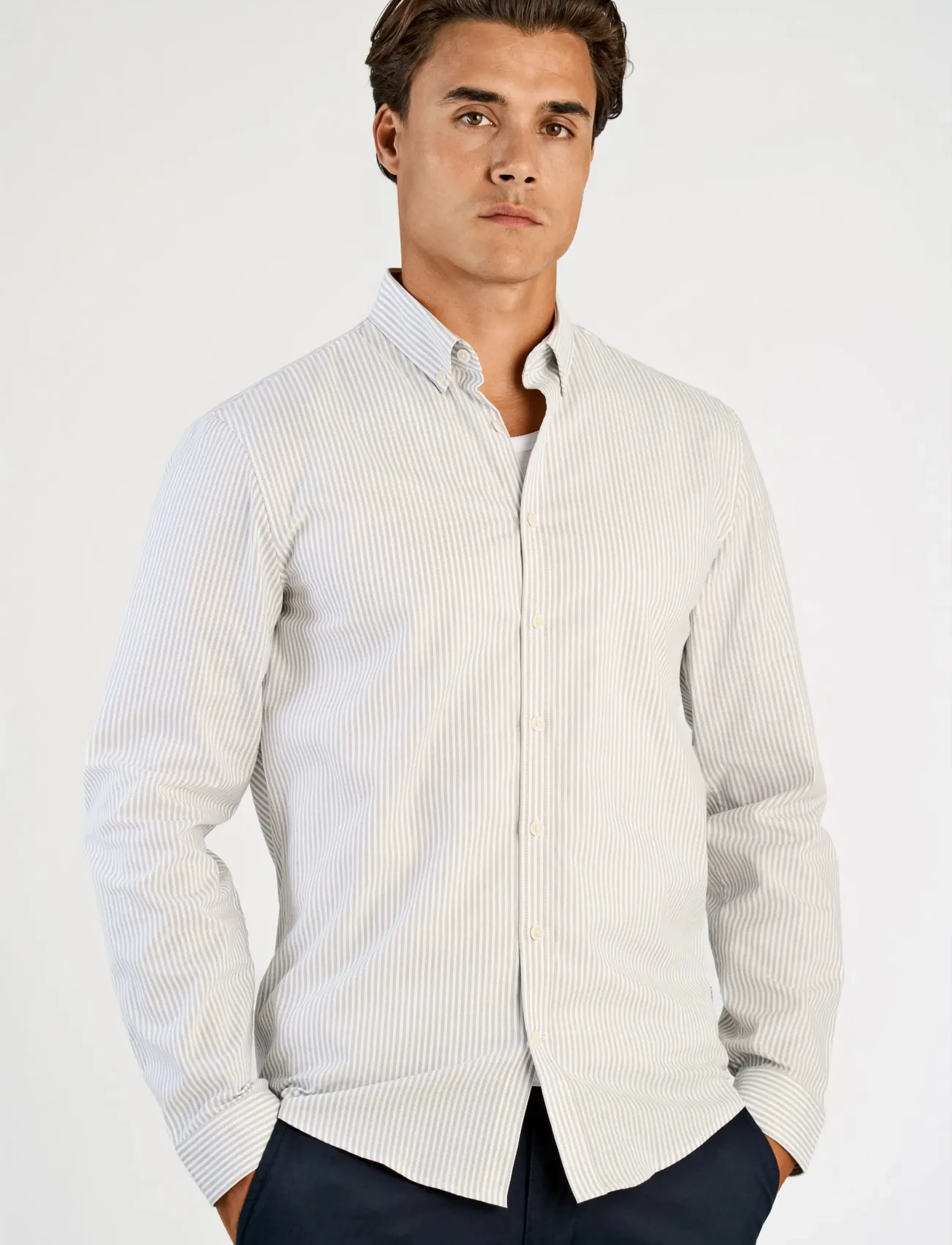 Lindbergh - Striped superflex oxford L/S - randiga skjortor - stone grey - 3