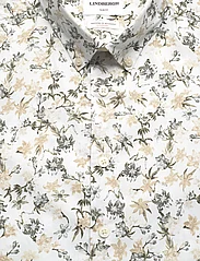 Lindbergh - AOP floral shirt L/S - avslappede skjorter - sand - 2