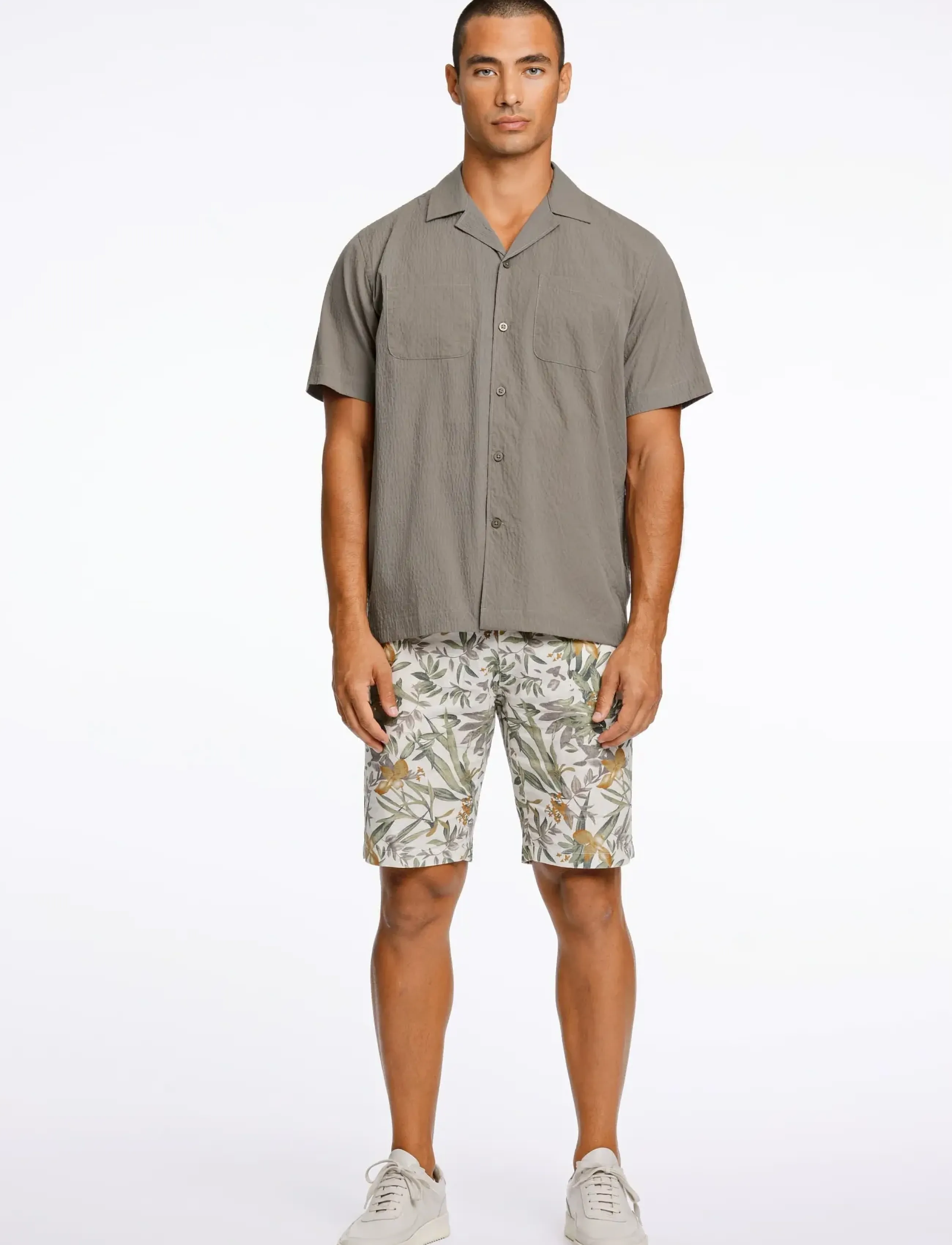 Lindbergh Seersucker shirt S/S - Skjorter - LT ARMY / khaki/green