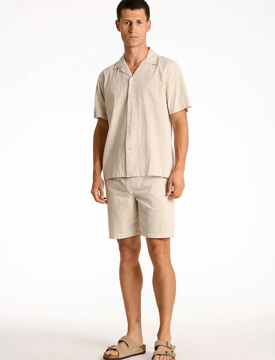 Lindbergh - Seersucker shirt S/S - short-sleeved shirts - lt stone - 0