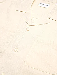 Lindbergh - Seersucker shirt S/S - lyhythihaiset kauluspaidat - off white - 7