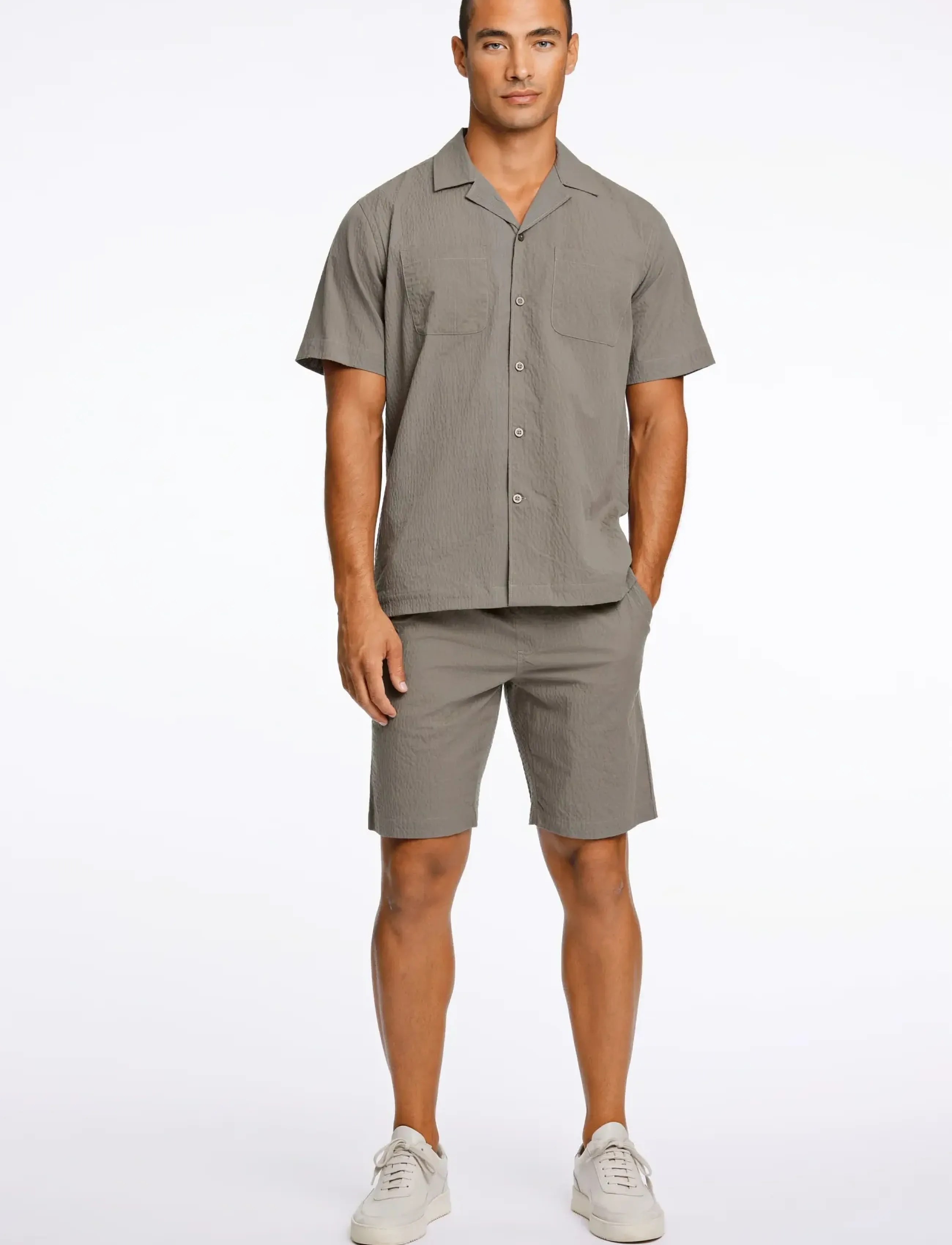 Lindbergh Seersucker shirt S/S+shorts - Kortärmade skjortor - LT ARMY / khaki/green