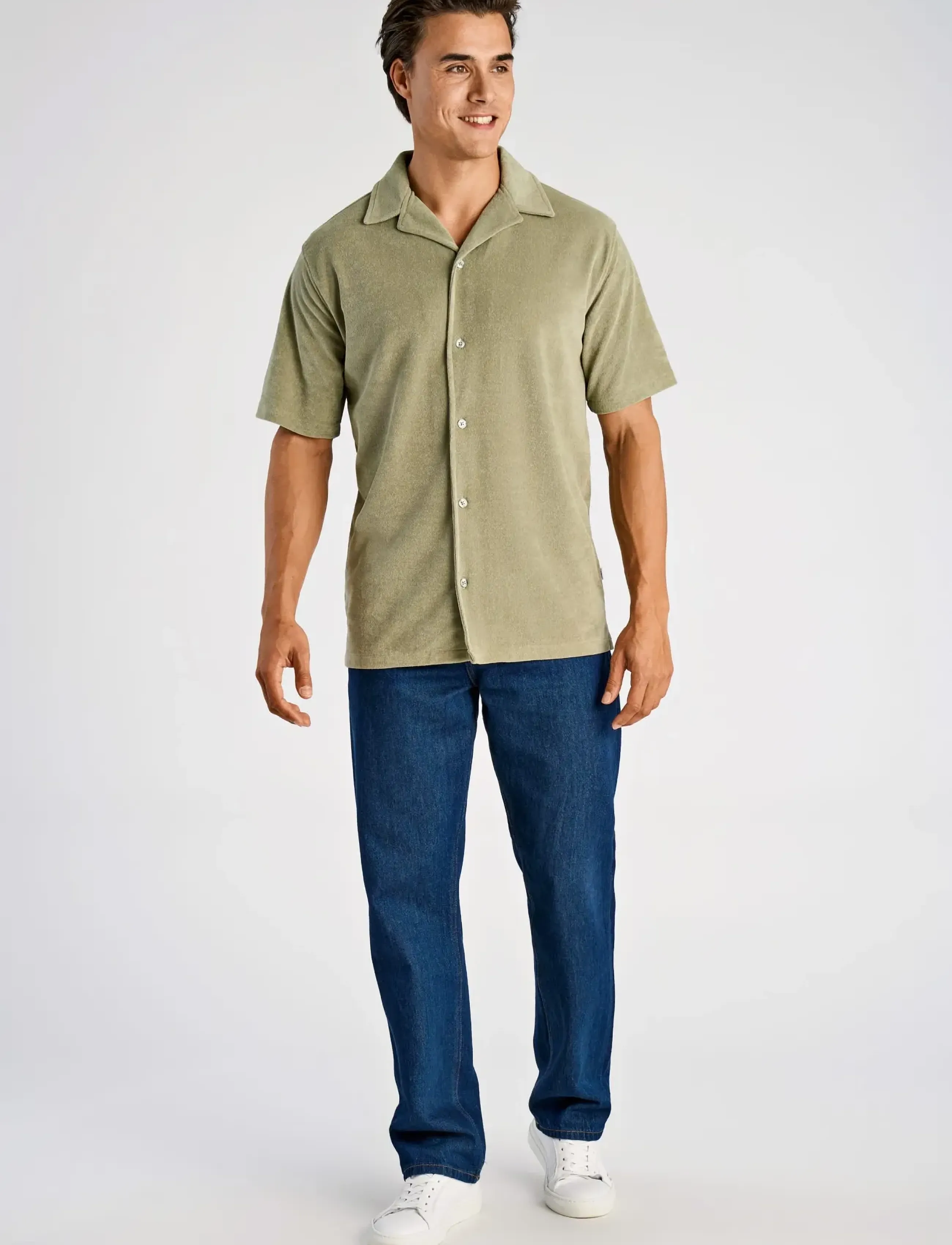 Lindbergh Relaxed Fit Towel Shirt S/S, L, Khaki green, Skjorter > Kortærmede Shirts, Herre
