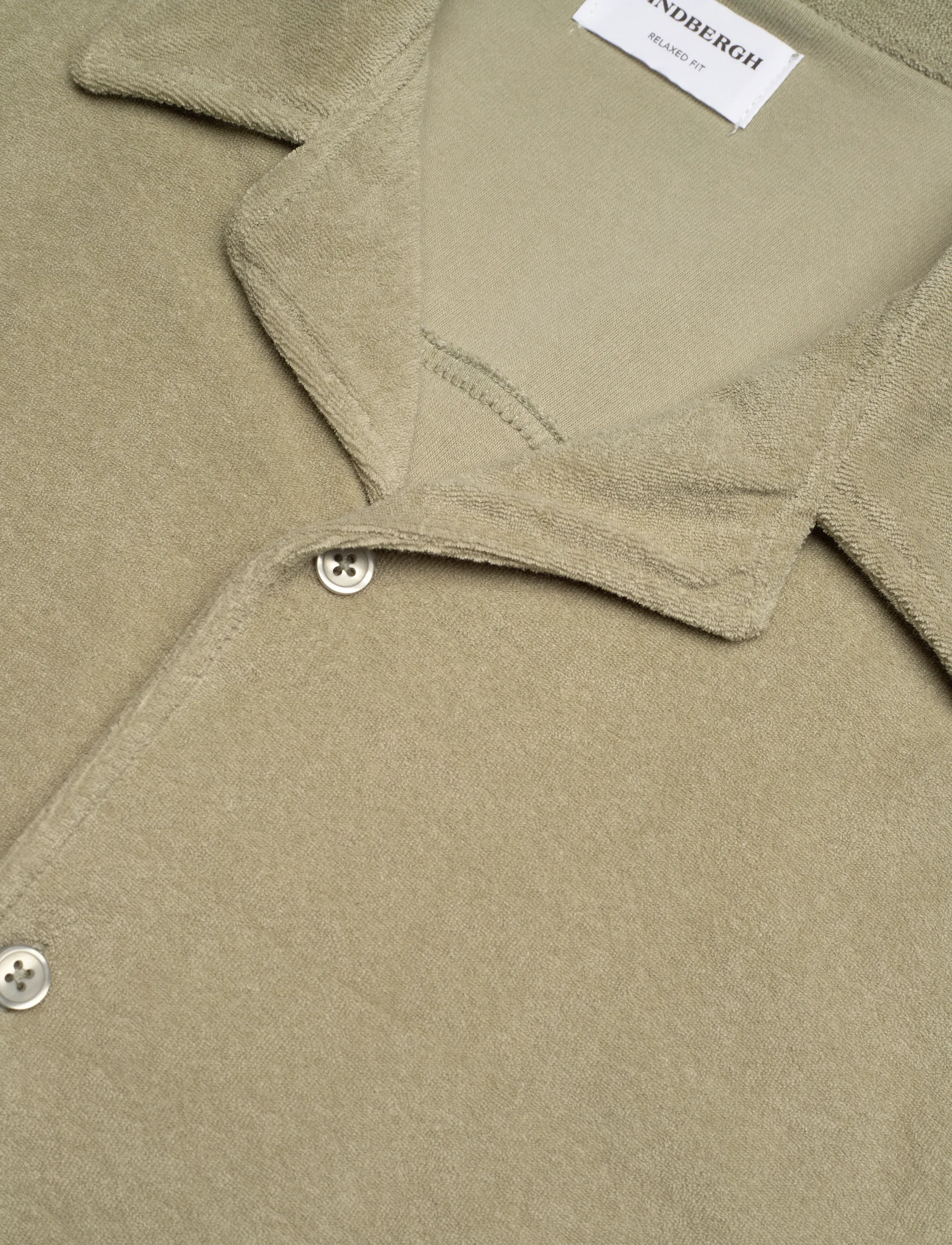 Lindbergh - Relaxed fit towel shirt S/S set - casual shorts - dusty olive - 5