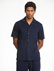 Lindbergh - SS shirt Terry - kortärmade skjortor - navy - 2