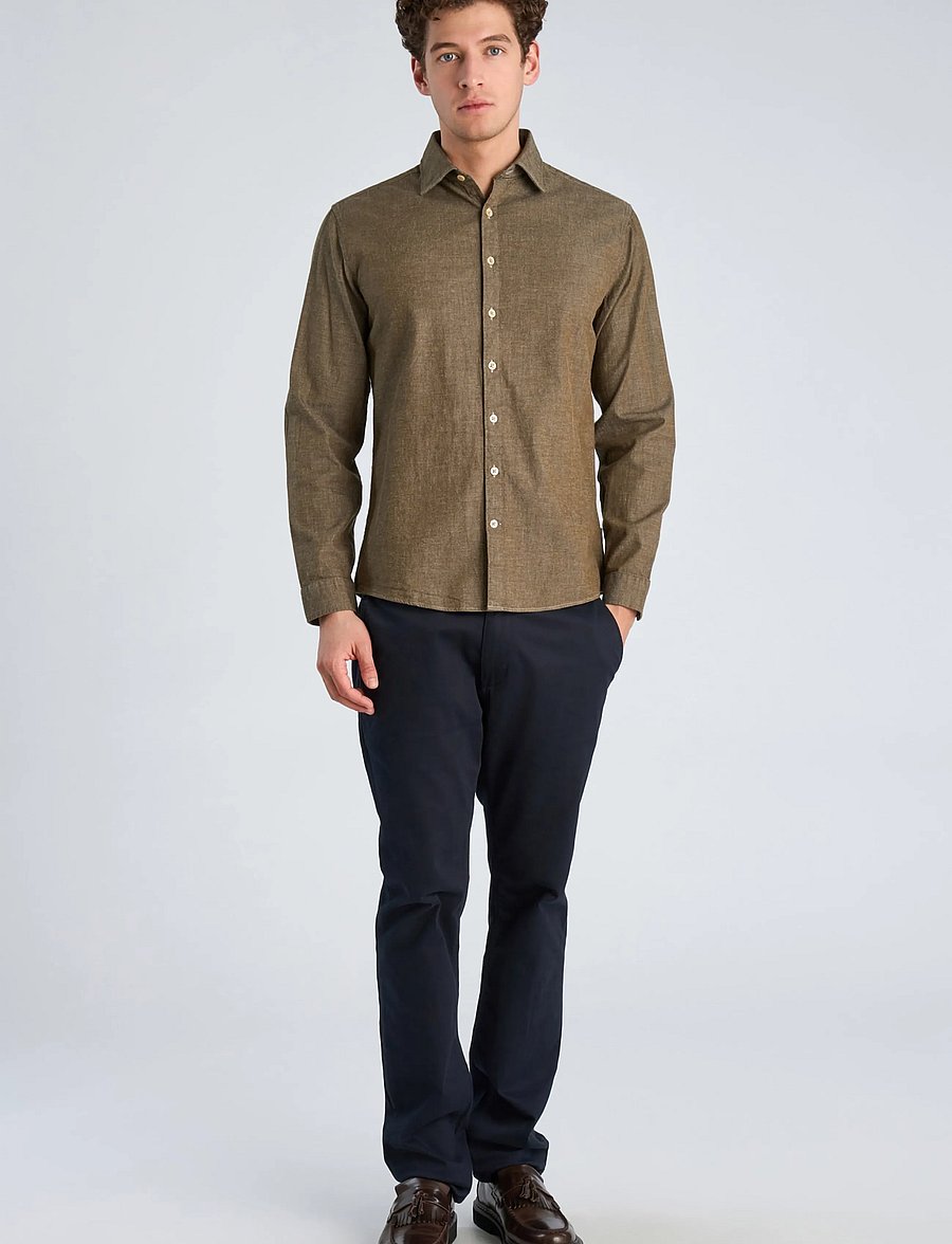Lindbergh - Soft indigo stretch shirt L/S - vabaajasärgid - dk olive - 0