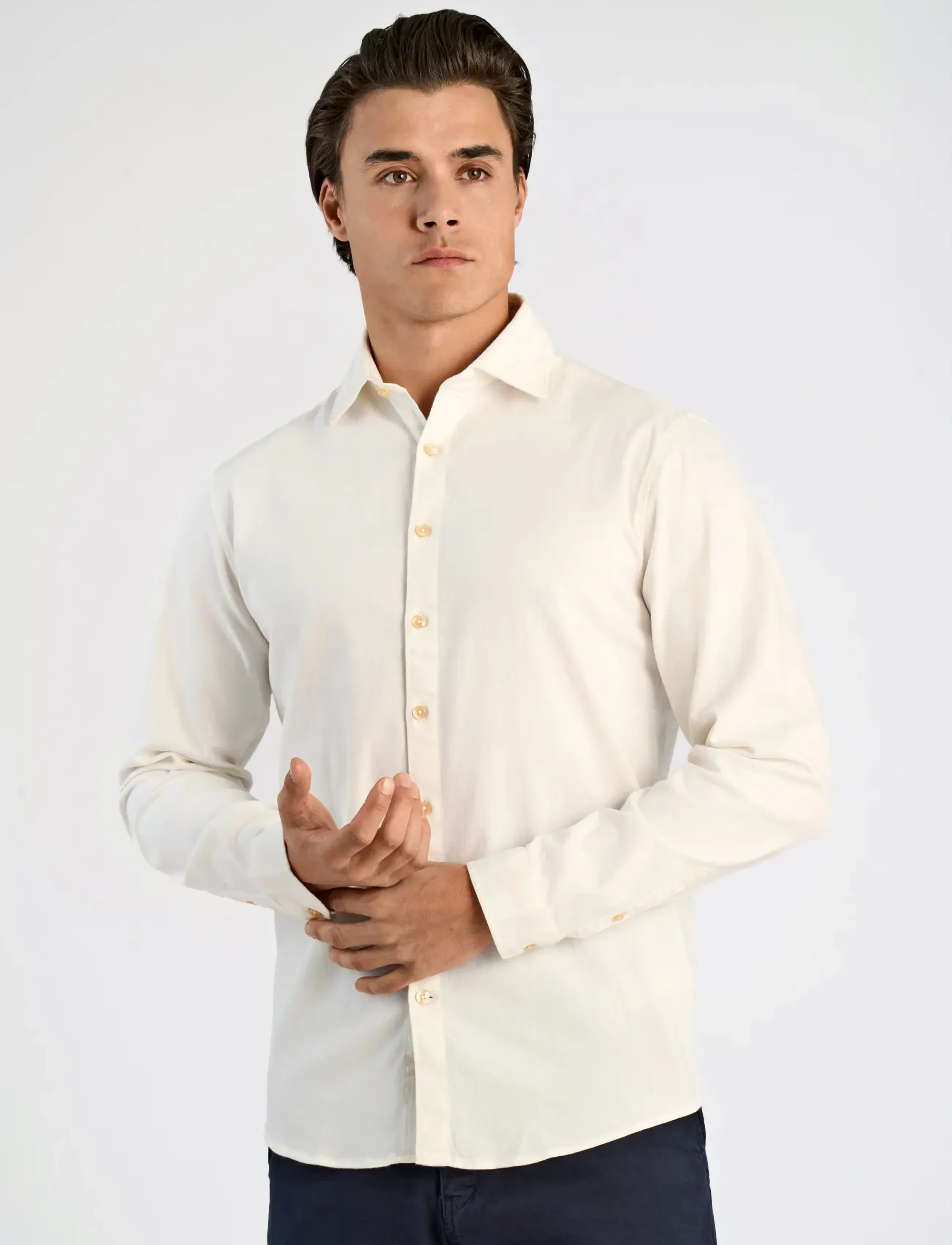 Lindbergh - Soft indigo stretch shirt L/S - casual shirts - off white - 3