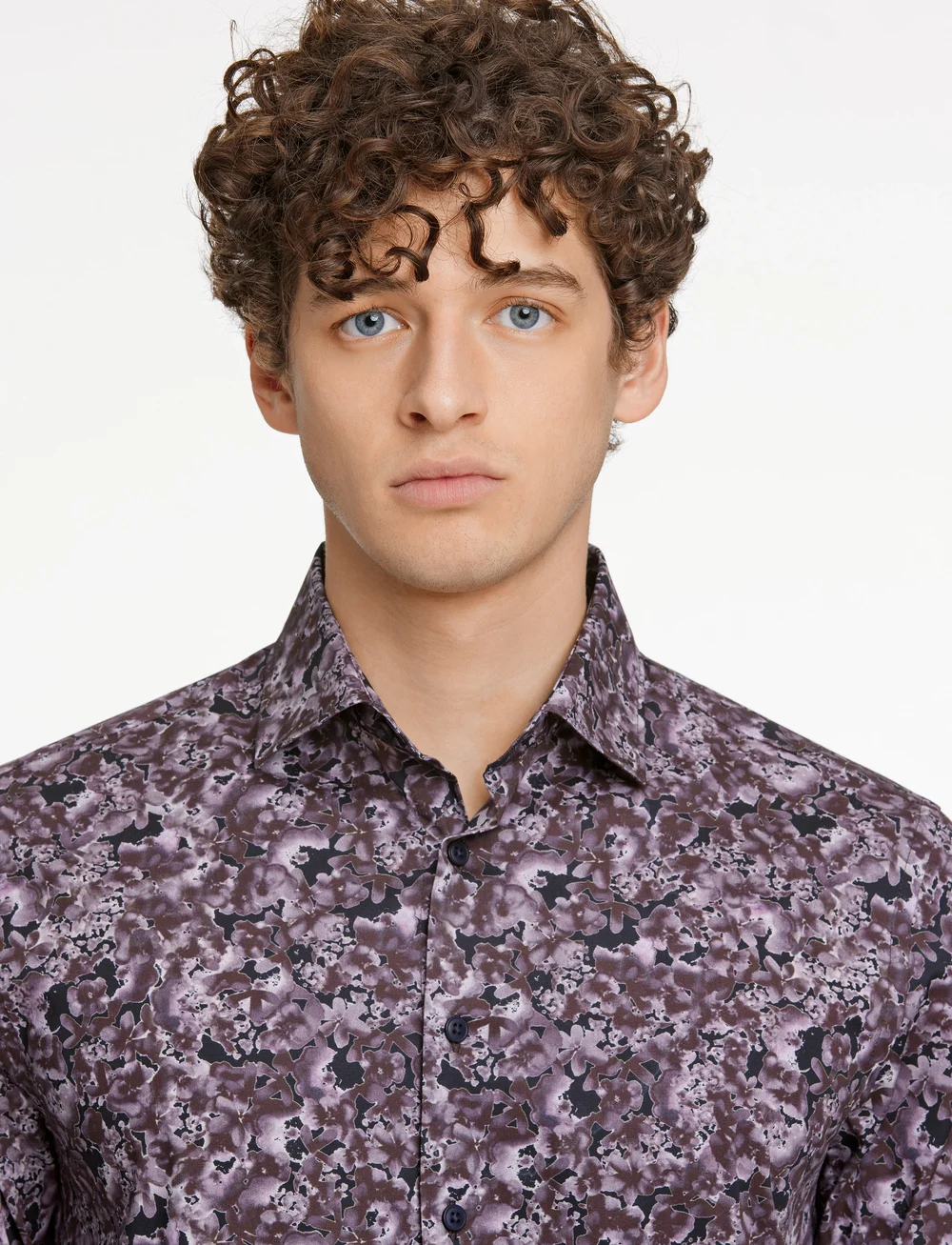 Lindbergh - AOP Floral shirt L/S - mustriga särgid - berry brown - 5