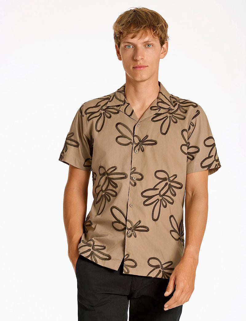 Lindbergh - Embroidered cotton shirt S/S - lühikeste varrukatega särgid - stone - 0
