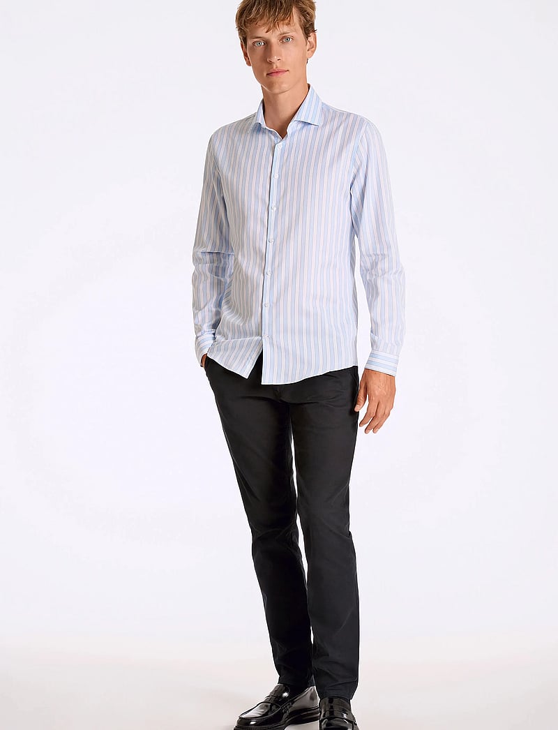 Lindbergh - Striped shirt L/S - triibulised särgid - lt blue - 4