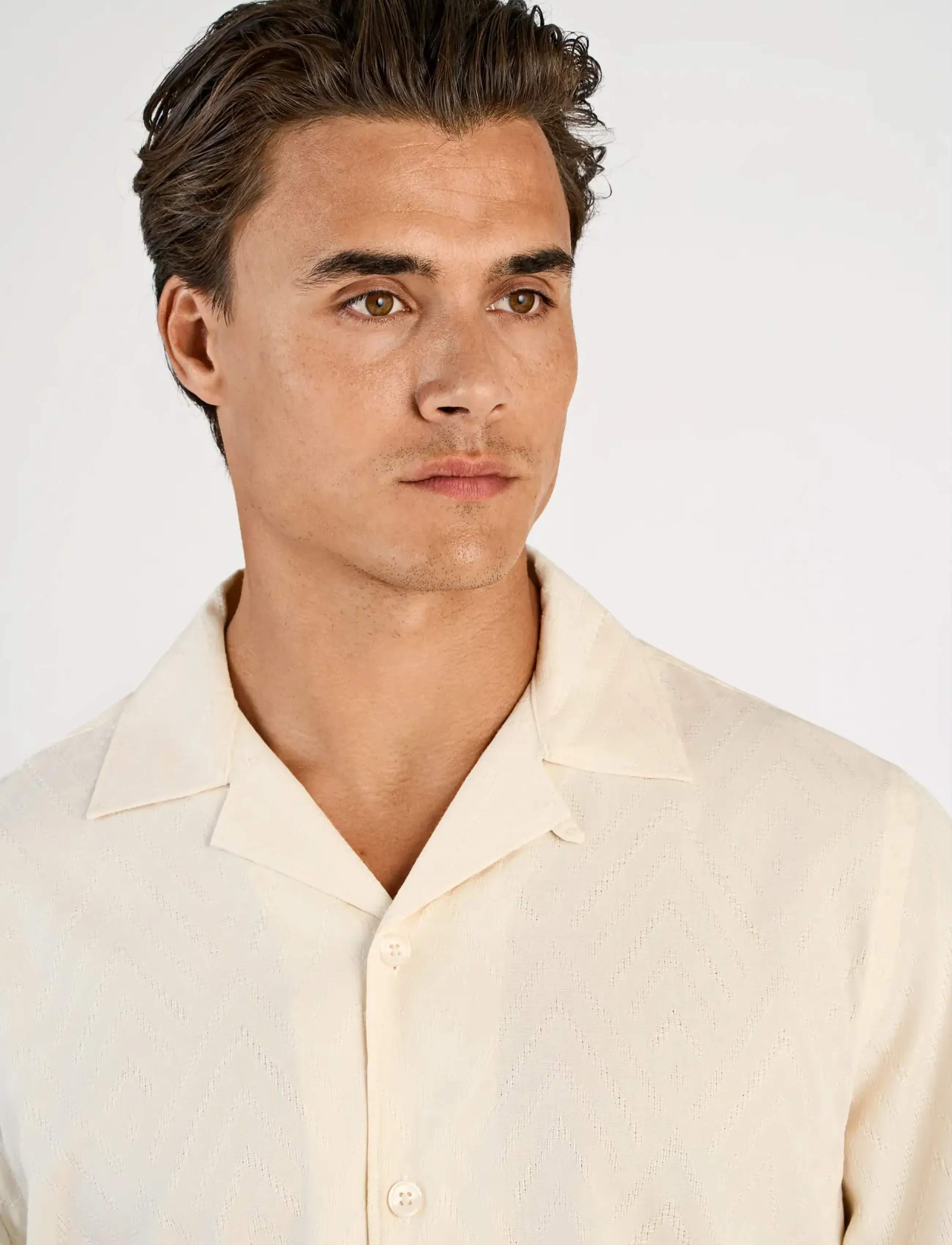 Lindbergh - Textured viscose shirt S/S - kurzarmhemden - pearl white - 5