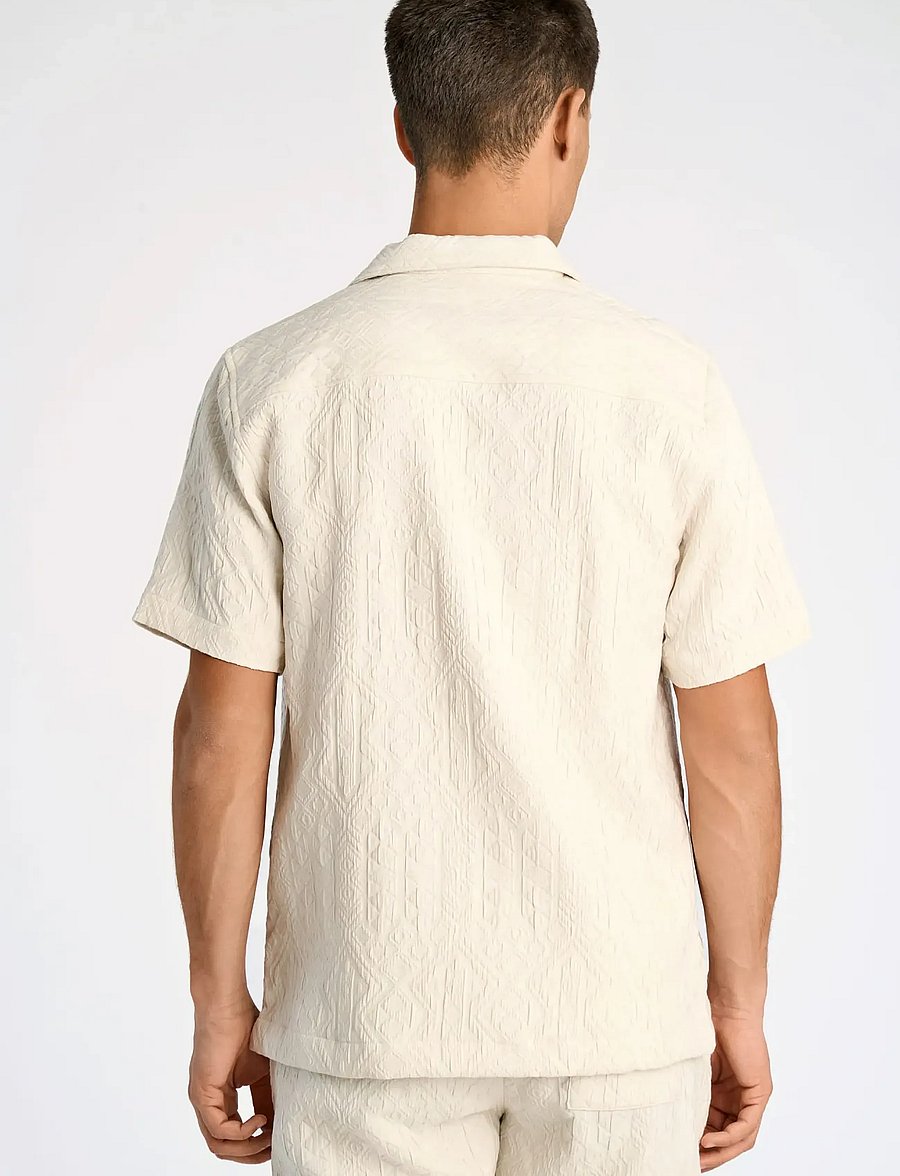 Lindbergh - Textured shirt S/S - short-sleeved shirts - pearl white - 4