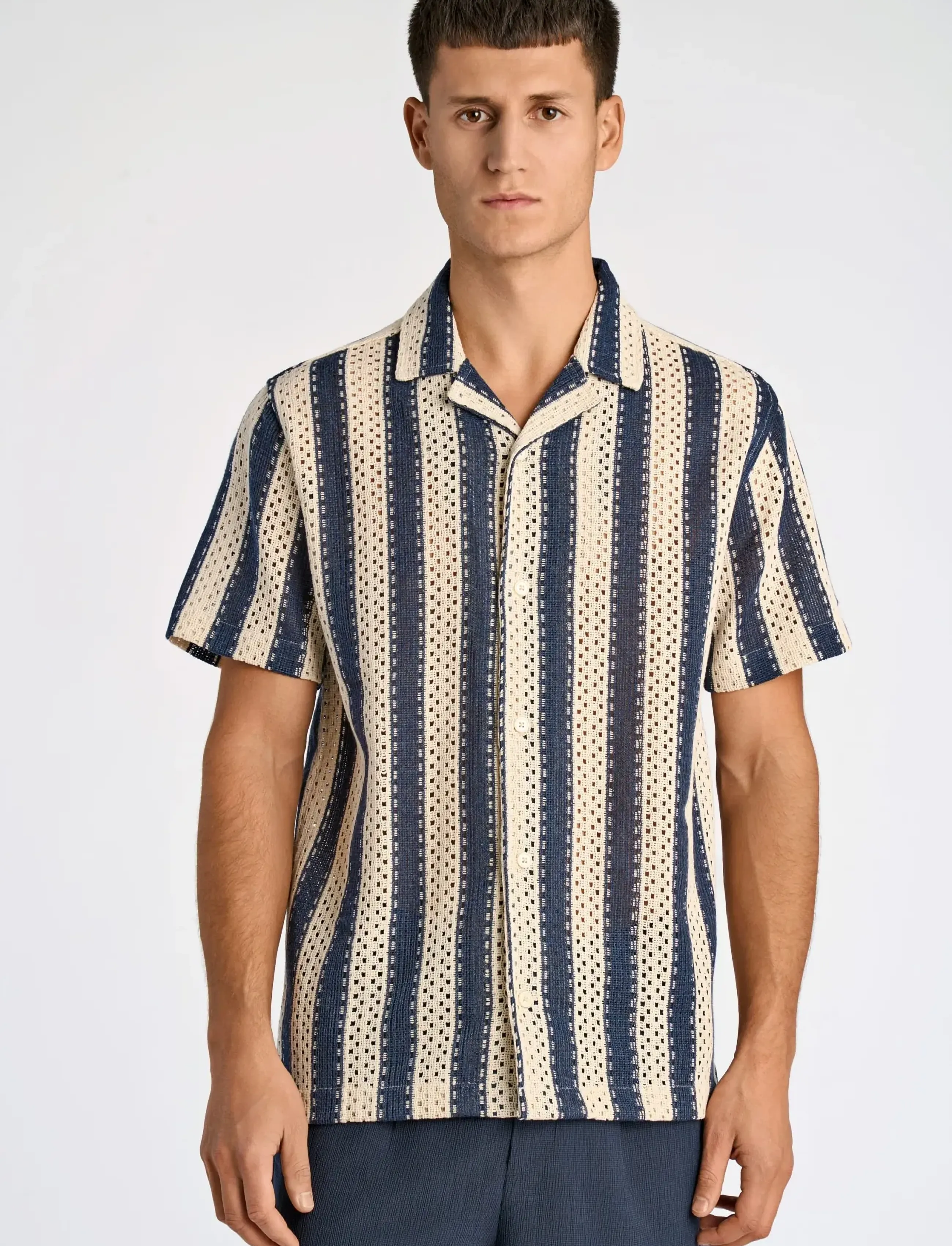 Lindbergh - Bold striped resort shirt S/S - triibulised särgid - navy - 3