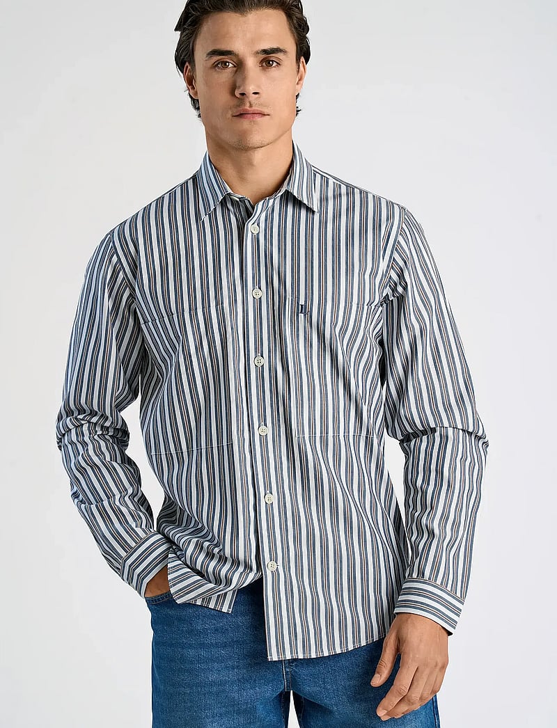 Lindbergh - Fine striped L/S shirt - stribede skjorter - dk blue - 5