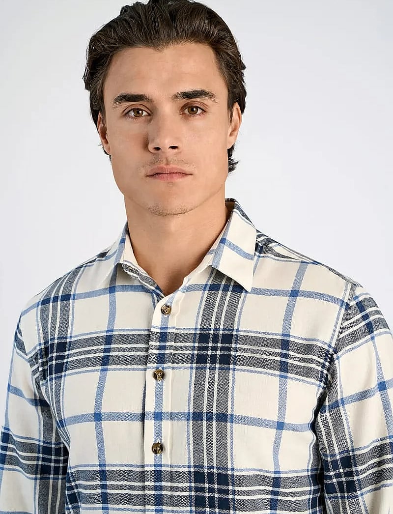 Lindbergh - Checked twill shirt L/S - karierte hemden - off white - 3