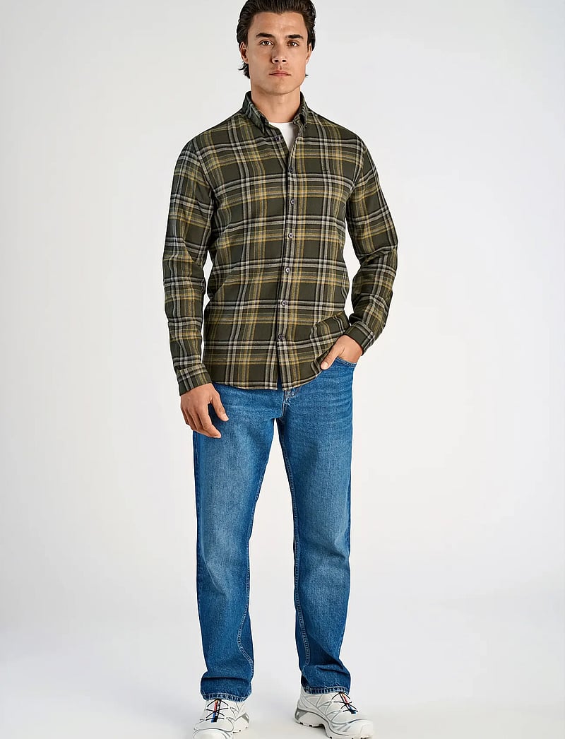 Lindbergh - Multi colored checked brushed shirtMulti colored checked brushed shirt L/S - rutiga skjortor - dk army - 4