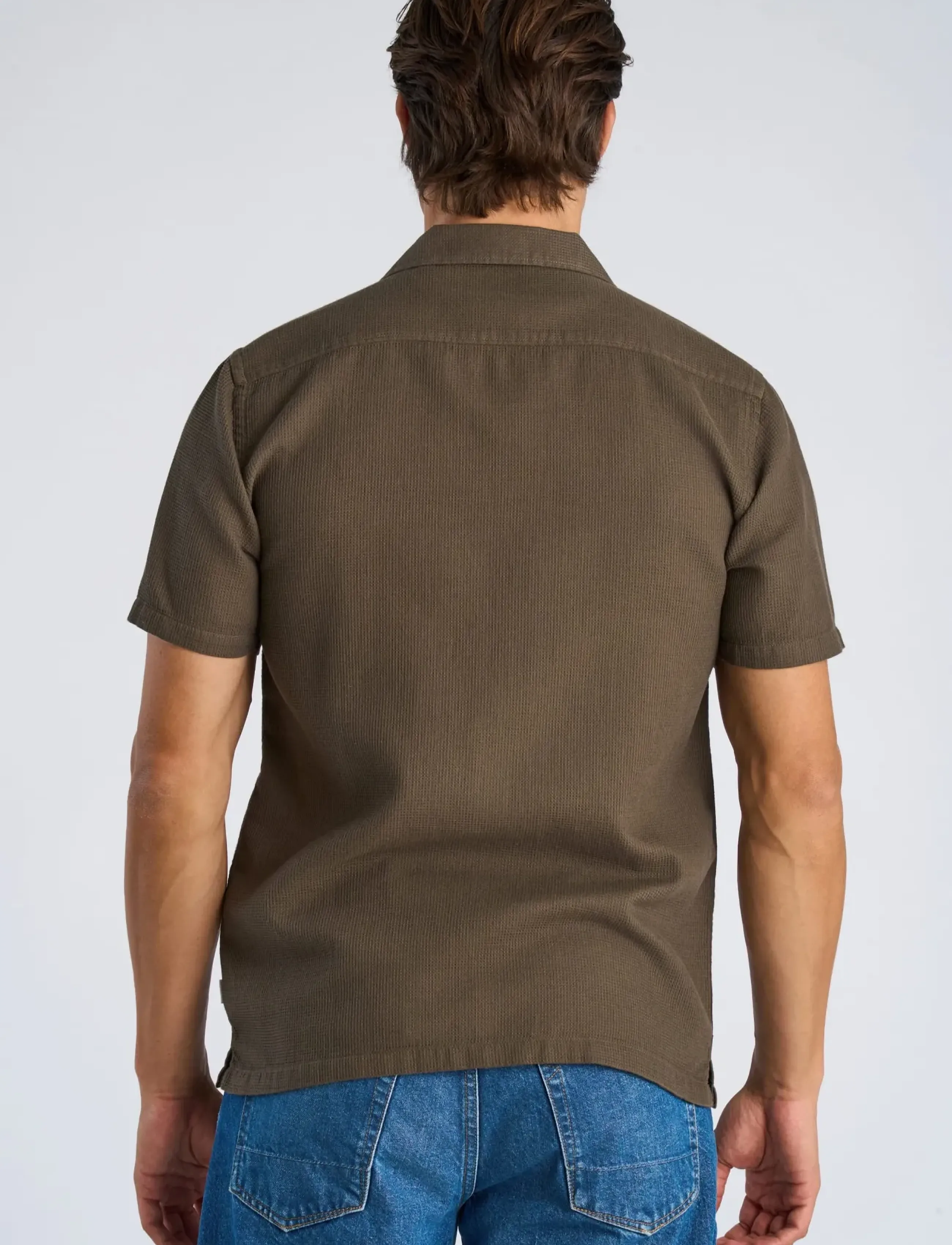Lindbergh - Solid dobby cotton shirt S/S - kortermede skjorter - faded brown - 4