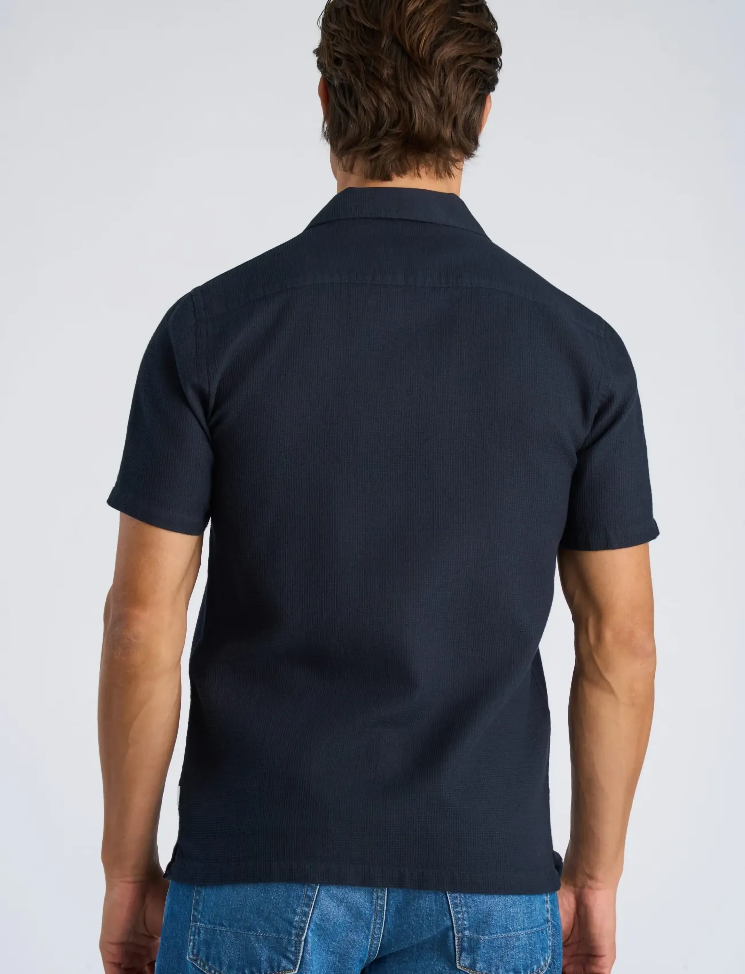 Lindbergh - Solid dobby cotton shirt S/S - lühikeste varrukatega särgid - navy - 4