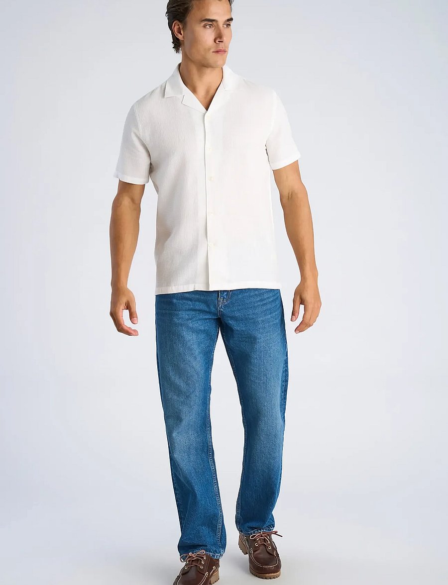 Lindbergh - Solid dobby cotton shirt S/S - kortærmede skjorter - white - 0