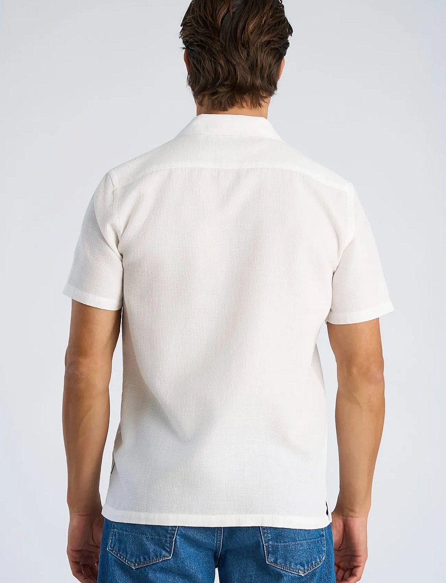 Lindbergh - Solid dobby cotton shirt S/S - kortærmede skjorter - white - 4