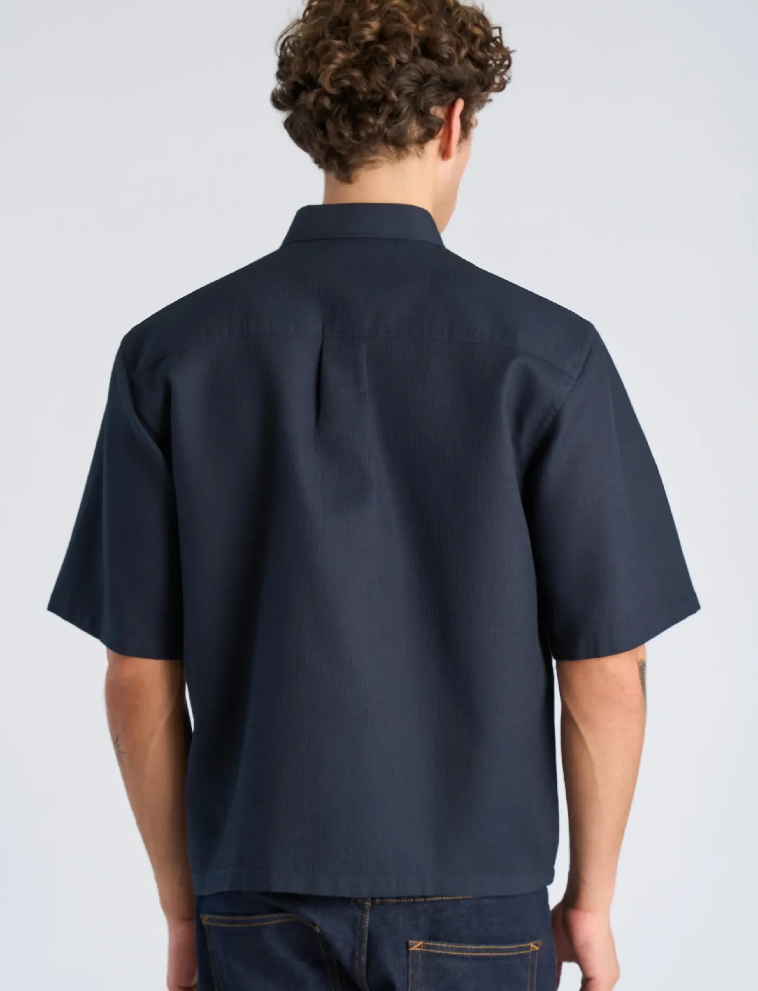 Lindbergh - Solid dobby cotton shirt S/S - lühikeste varrukatega särgid - navy - 4