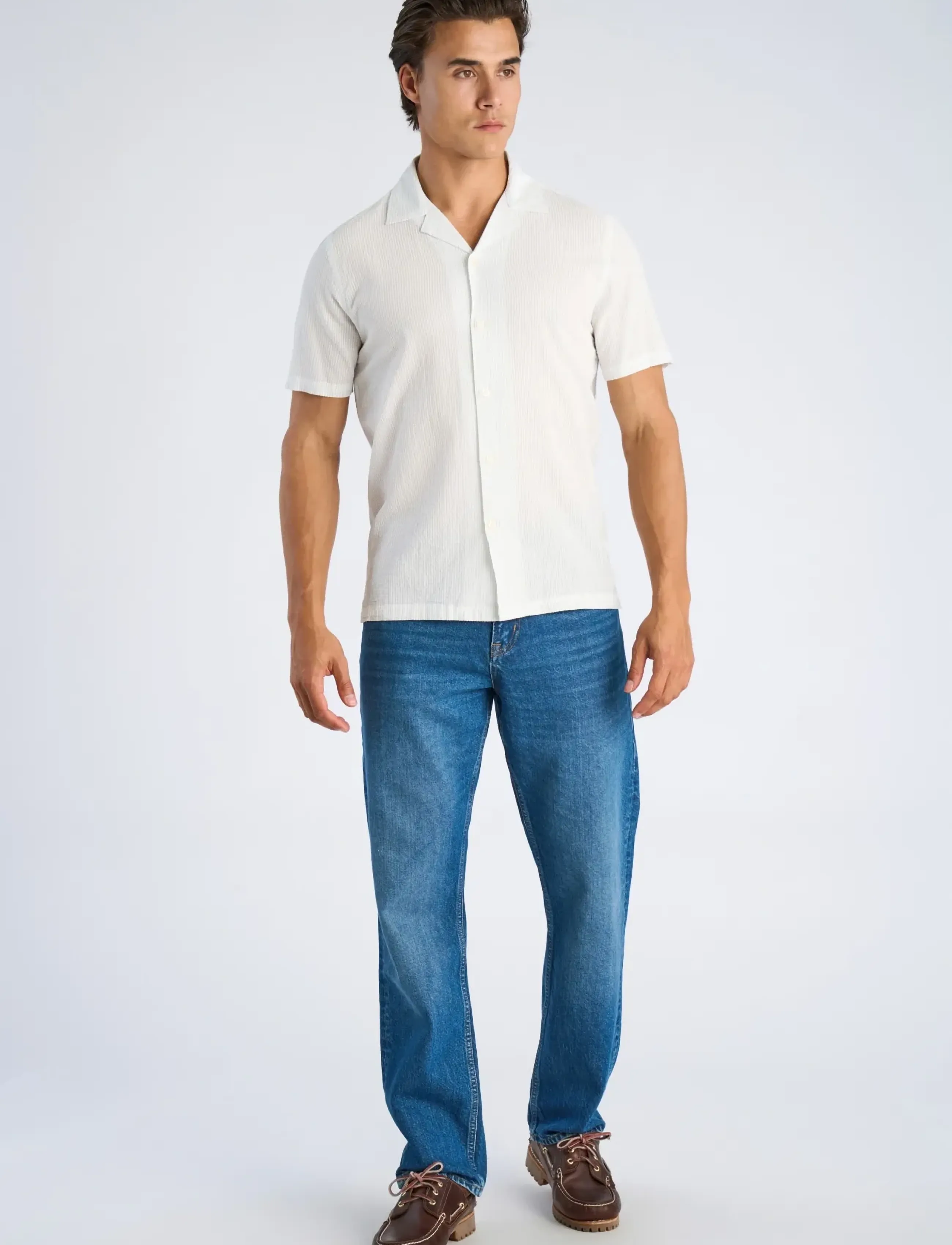 Lindbergh Striped seersucker resort shirt S/S - Skjorter - LT BLUE / multi
