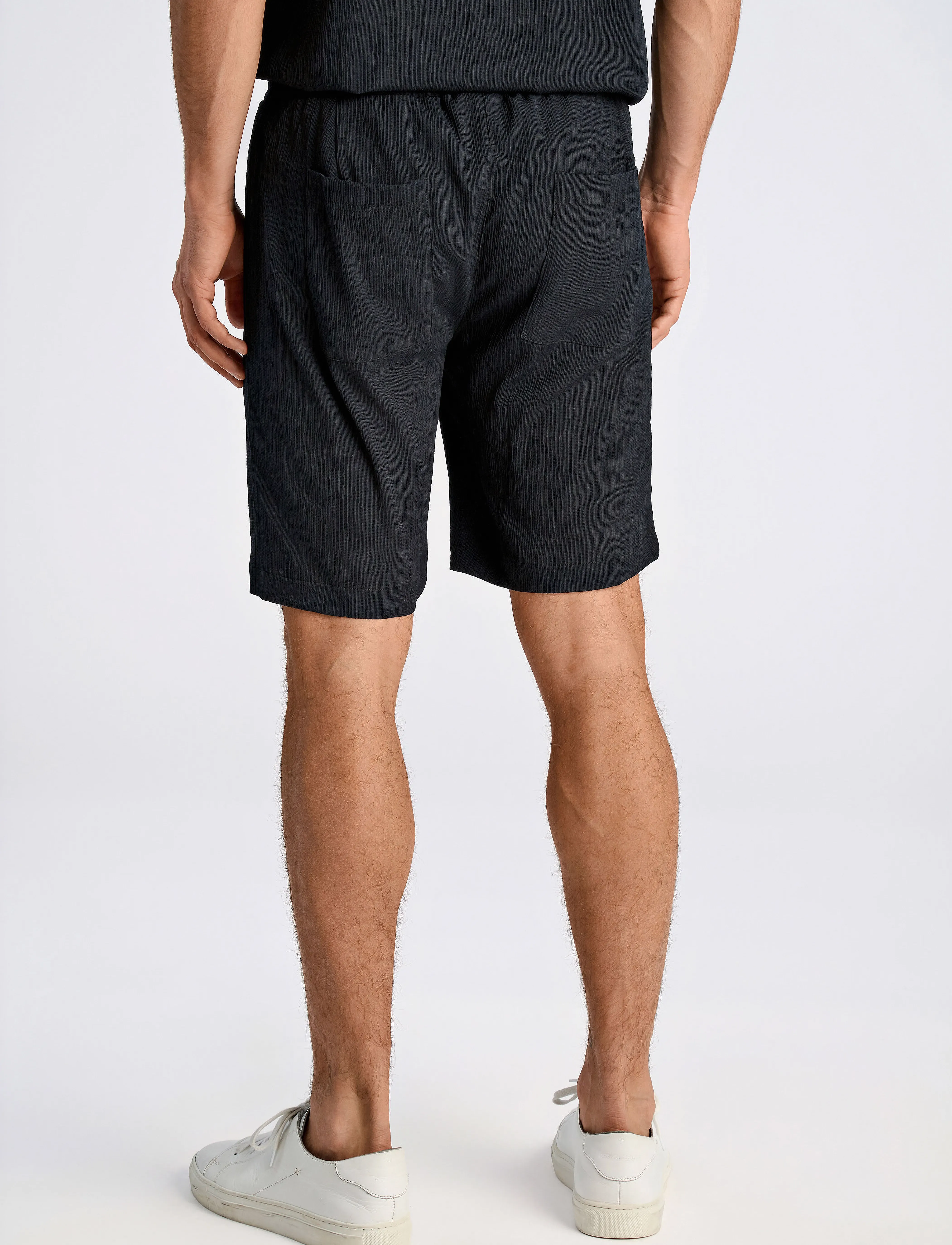 Lindbergh - Plissé S/S resort shirt - casual skjortor - black - 4