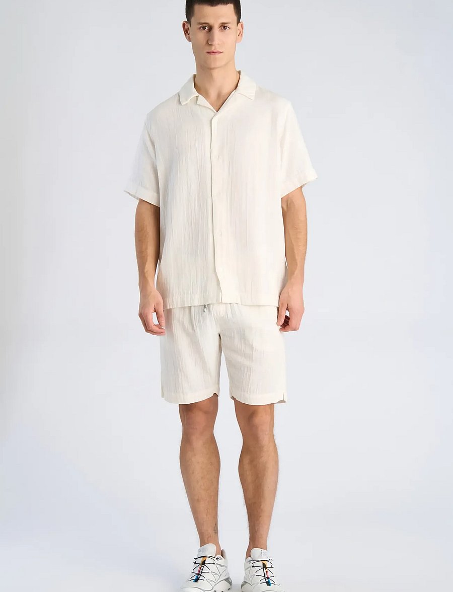 Lindbergh - Cotton muslin resort shirt S/S - krótki rękaw - off white - 0