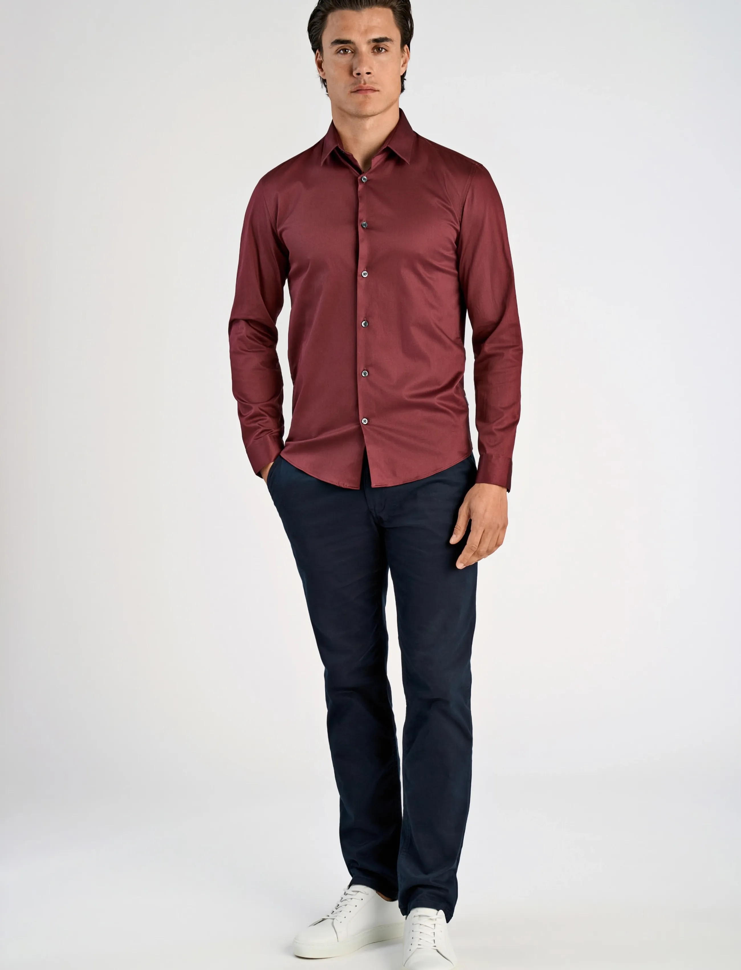 Lindbergh Plain Sateen superflex L/S - Formelle Hemden - BURGUNDY / burgundy